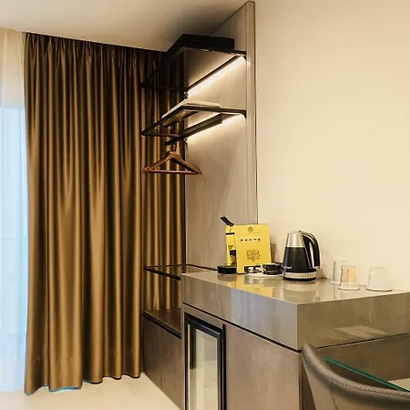 Imperial Hotel apartamentowy Wlora