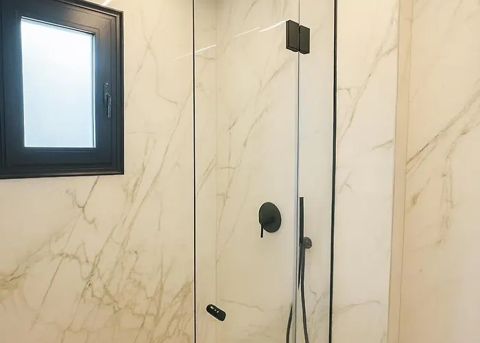 Ξενοδοχείο με διαμερίσματα Imperial Vlorë