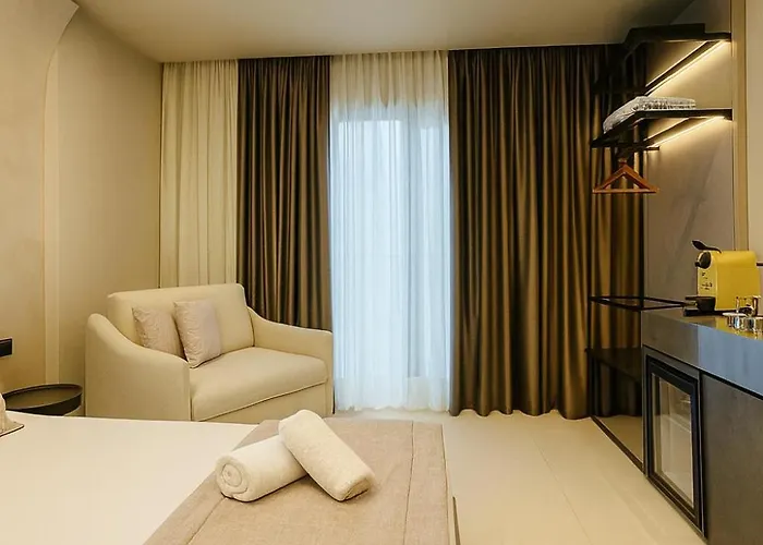 Ξενοδοχείο με διαμερίσματα Imperial Vlorë